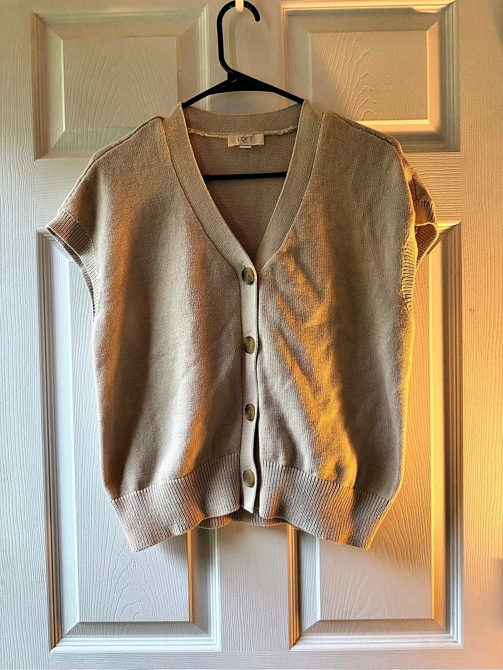 LOFT Cotton Knit Cardigan Size Medium Like New